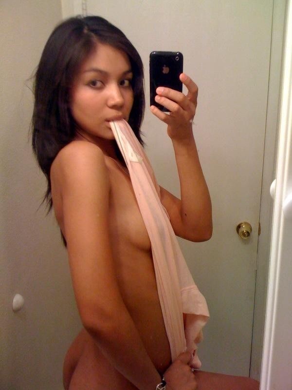 Facebook naked latinas - Real Naked Girls