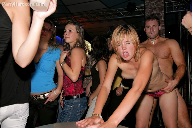 xpics- Party Amateur sex party from party hardcore photo image