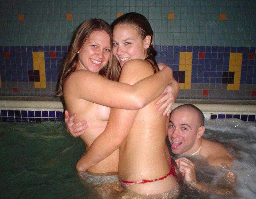 Amatuer Pool Party Girls Sex