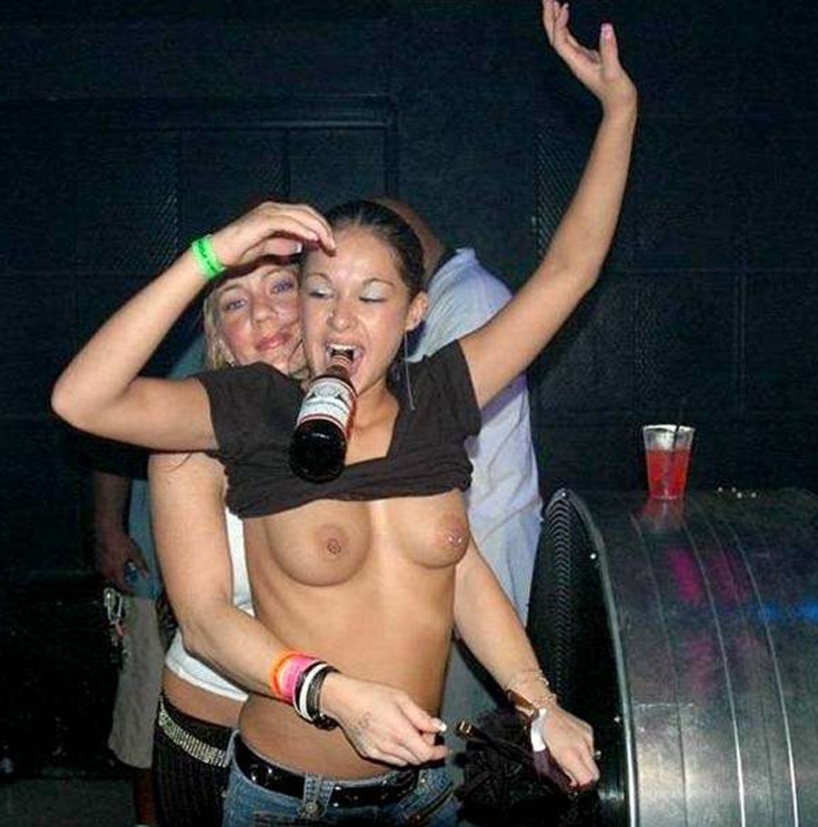 flashing tits college party
